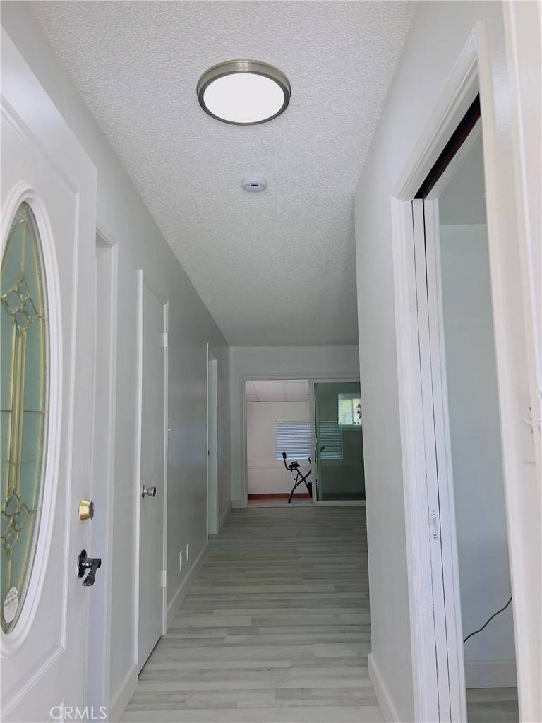 Fullerton, CA 92833,1454 W West AVE