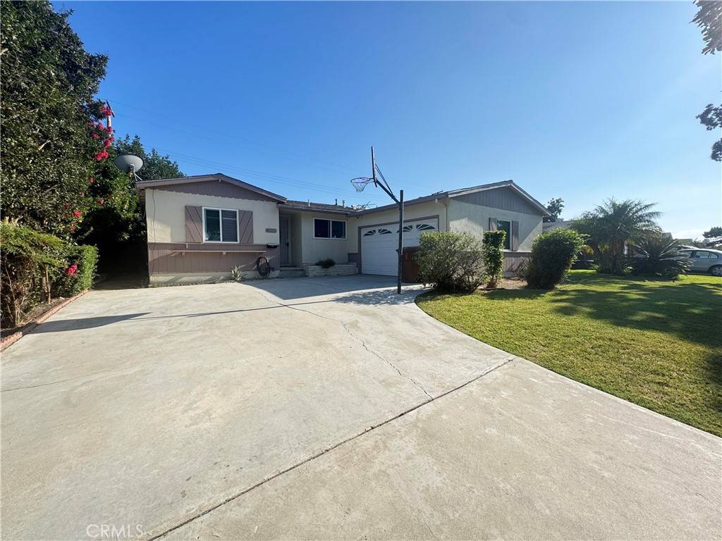 1454 W West AVE, Fullerton, CA 92833