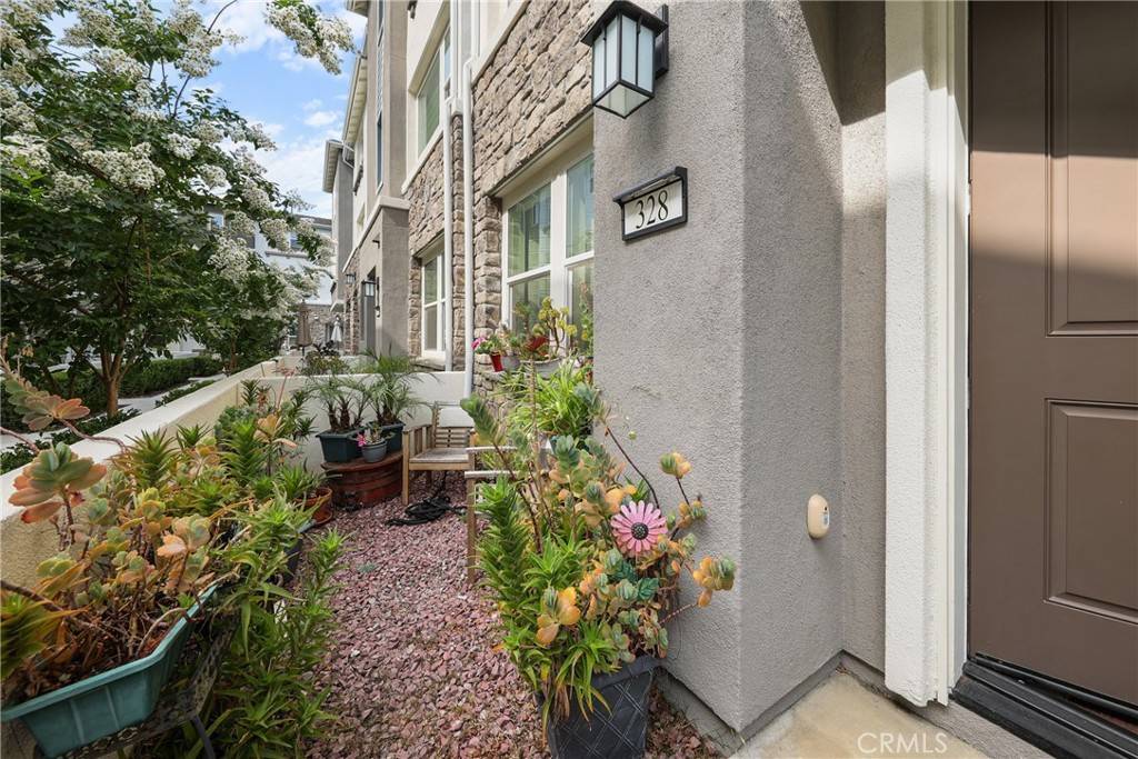 Lake Forest, CA 92630,328 Adela