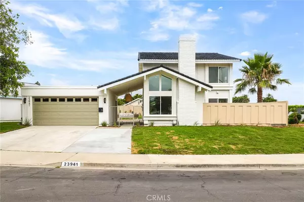 23941 Jarrow LN, Lake Forest, CA 92630