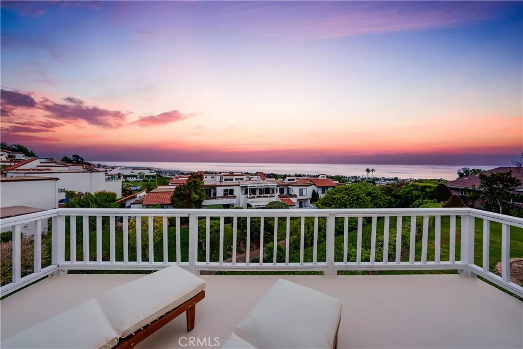 San Clemente, CA 92673,3823 Via Manzana