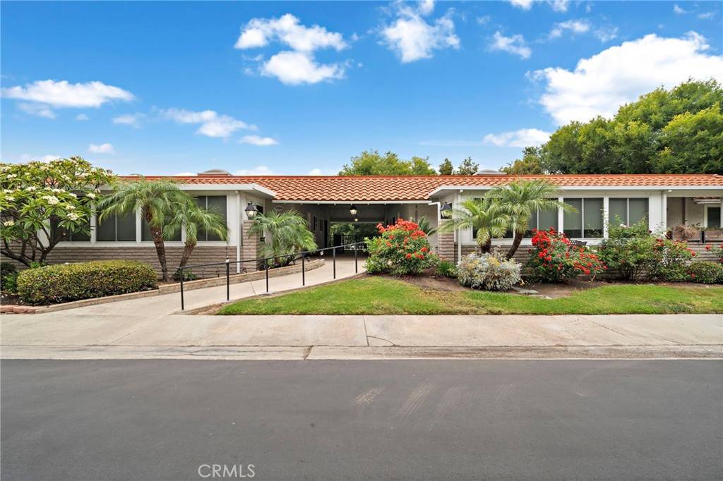 3304 Via Carrizo #O, Laguna Woods, CA 92637