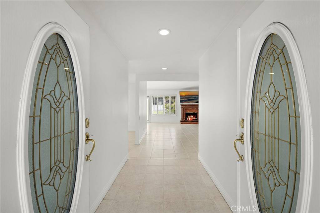 Mission Viejo, CA 92691,23866 Via Calzada