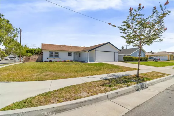 16102 Ballad LN, Huntington Beach, CA 92649