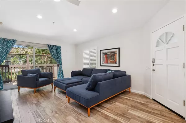 Tustin, CA 92782,2960 Champion WAY #609