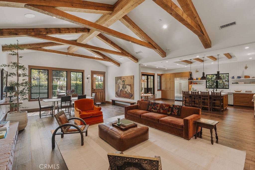 224 Flower ST, Costa Mesa, CA 92627