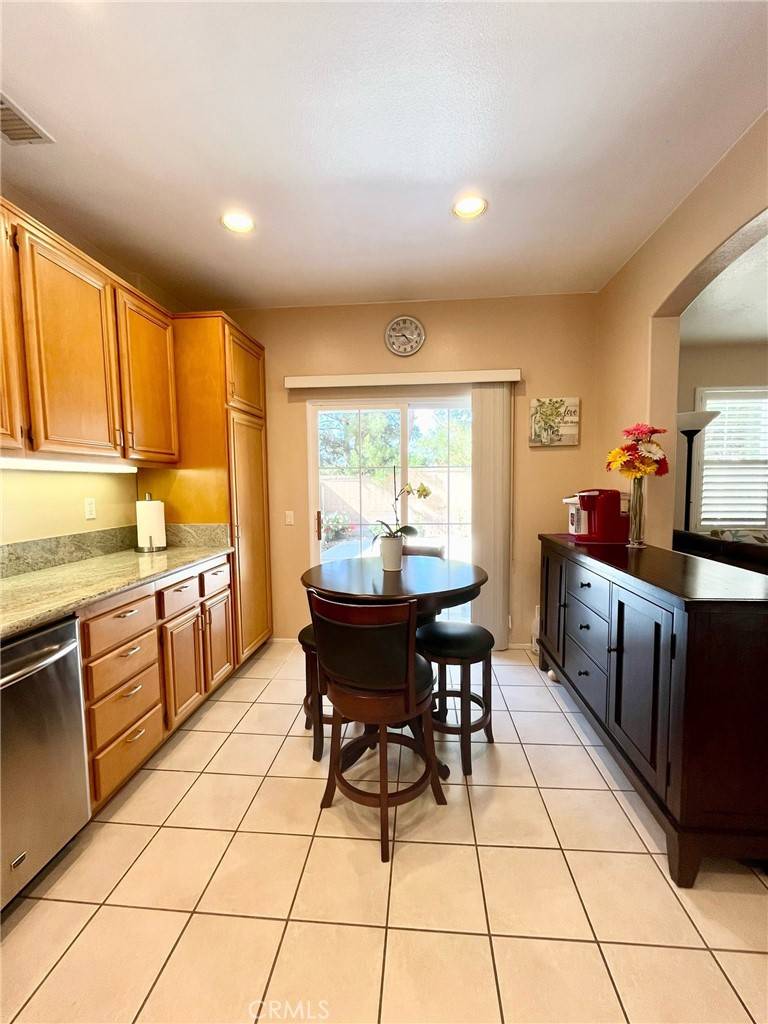 Irvine, CA 92618,52 Danbury LN