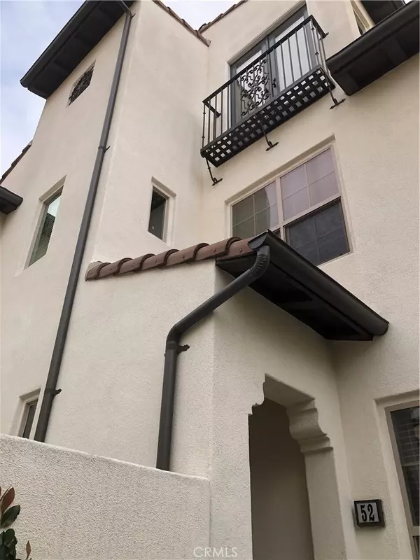 52 Tallowood, Irvine, CA 92620