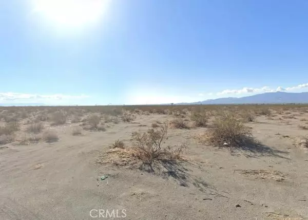 0 Holly RD, Phelan, CA 92371