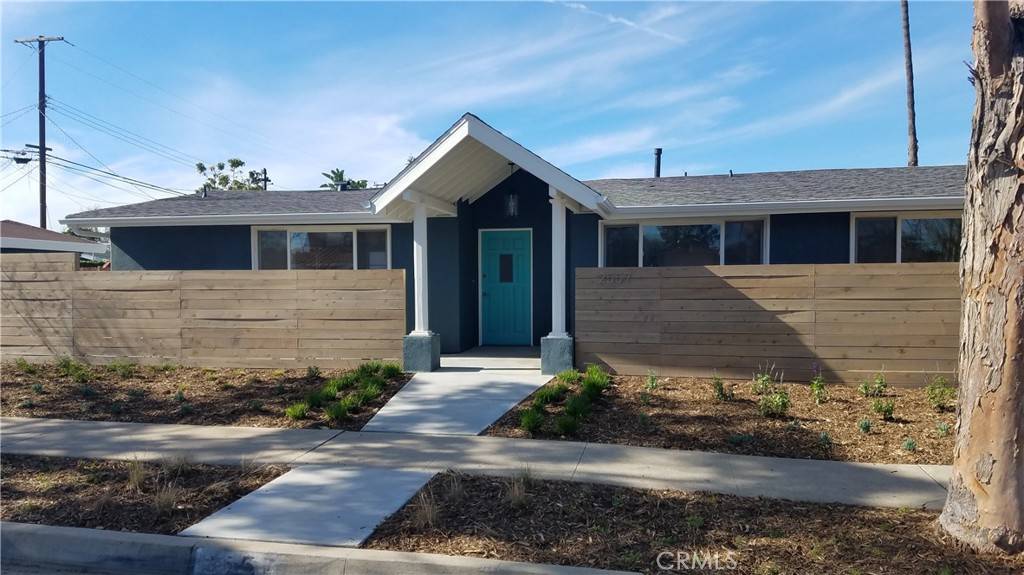 2557 Yale Pl, Costa Mesa, CA 92626