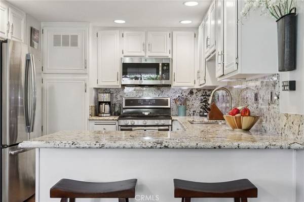 Lake Forest, CA 92630,21201 Jasmines WAY