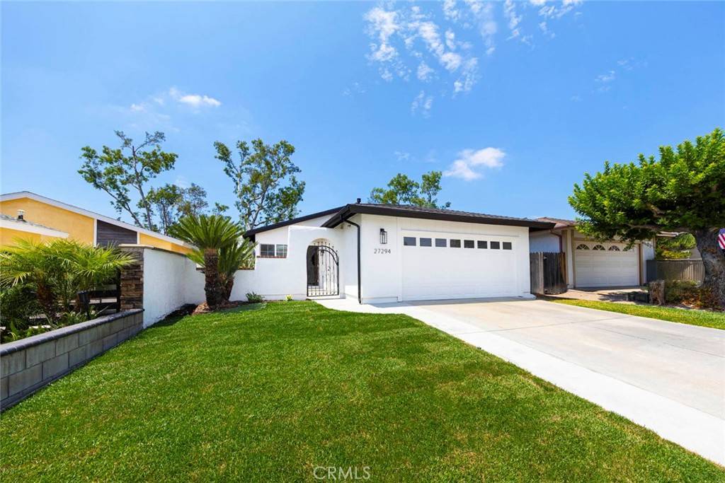 27294 Las Nieves, Mission Viejo, CA 92691