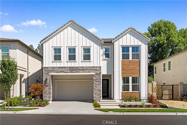 360 Riverbend, Lake Forest, CA 92630