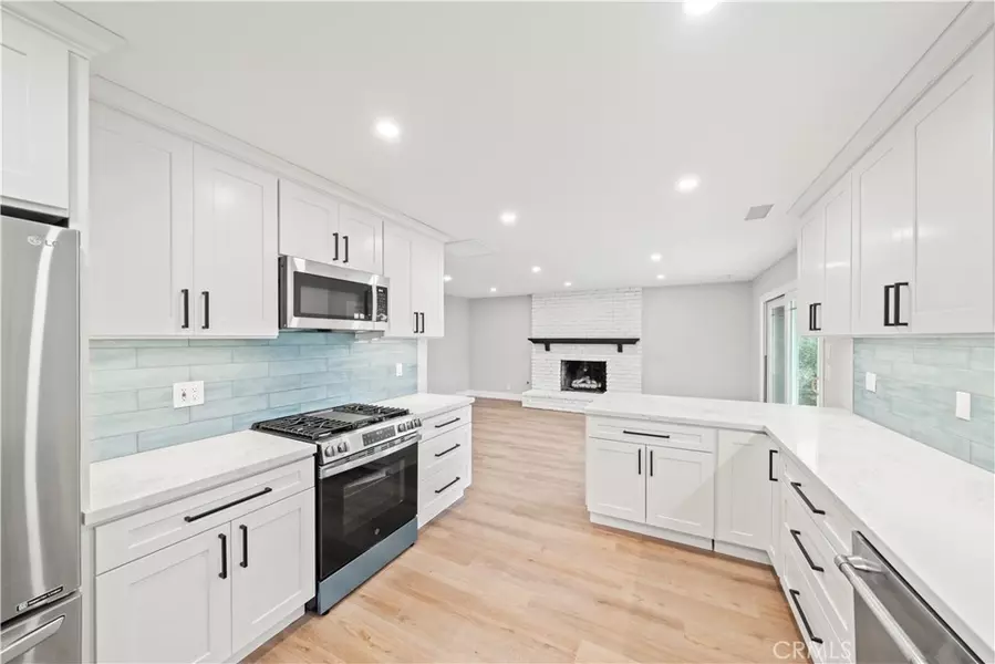 5262 Kenilworth DR, Huntington Beach, CA 92649