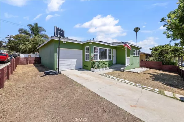 1992 Raymond AVE, Signal Hill, CA 90755