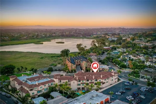 Carlsbad, CA 92008,543 LAGUNA DR