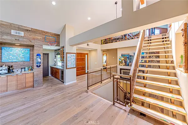 Irvine, CA 92603,6 Sirius #61