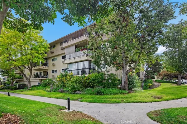 2381 Via Mariposa West #3A, Laguna Woods, CA 92637