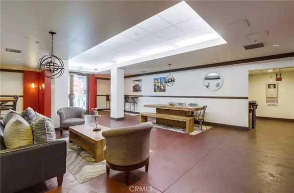 San Diego, CA 92101,1435 India Street #409