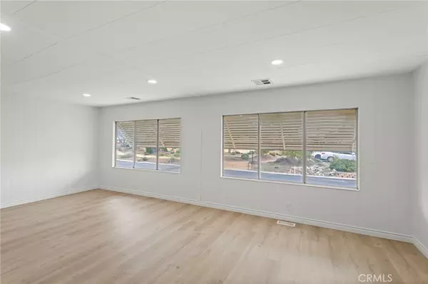 San Jacinto, CA 92583,1499 Old Mountain AVE #93