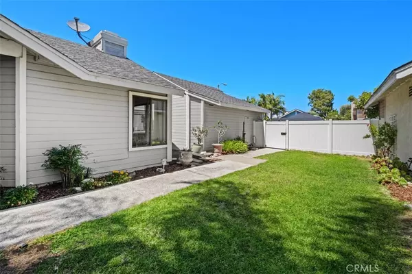 Laguna Hills, CA 92653,51 Oxbow Creek LN