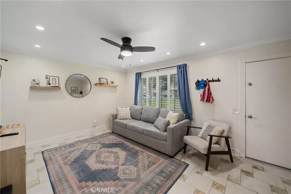 201 W Alton Ave #B-235, Santa Ana, CA 92707