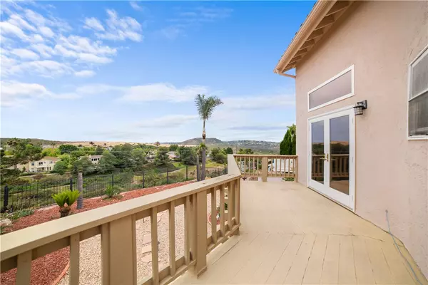 Oceanside, CA 92056,5056 Nighthawk WAY