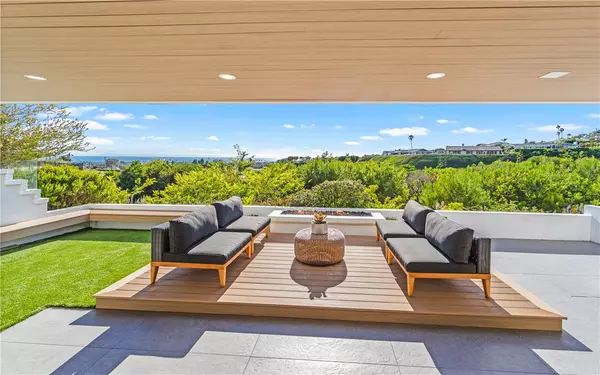 Corona Del Mar, CA 92625,3 Jasmine Creek Dr