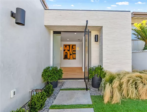 Corona Del Mar, CA 92625,3 Jasmine Creek Dr