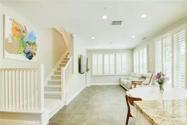 Lake Forest, CA 92630,99 Fuchsia