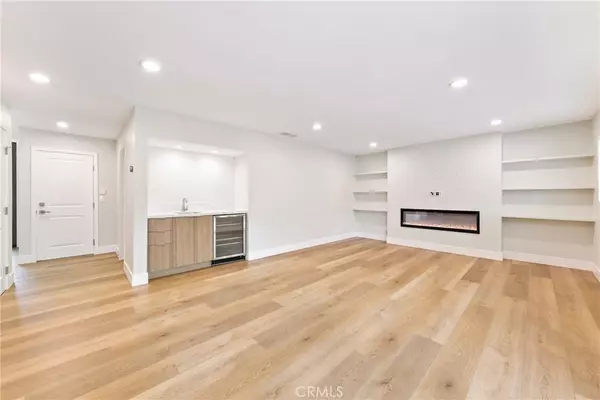 Tustin, CA 92780,13602 Marshall LN