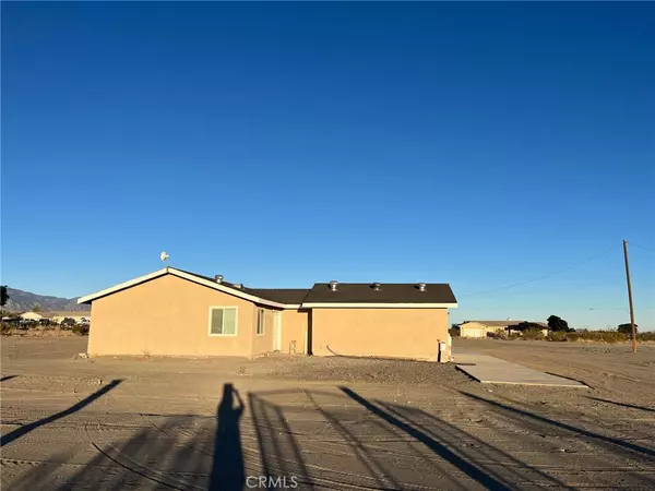 Phelan, CA 92371,14549 Valle Vista RD