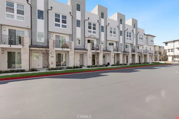 1818 W Bushell ST, Anaheim, CA 92805
