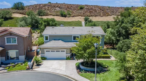 2 Swallows LN, Trabuco Canyon, CA 92679