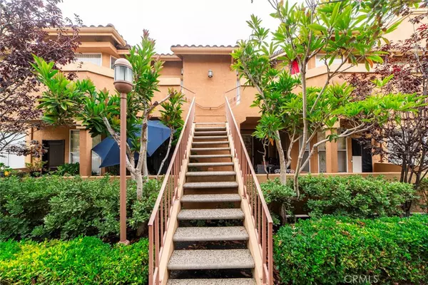 Lake Forest, CA 92610,19431 Rue De Valore #57C