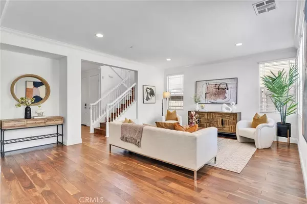 Irvine, CA 92612,135 Willowbend