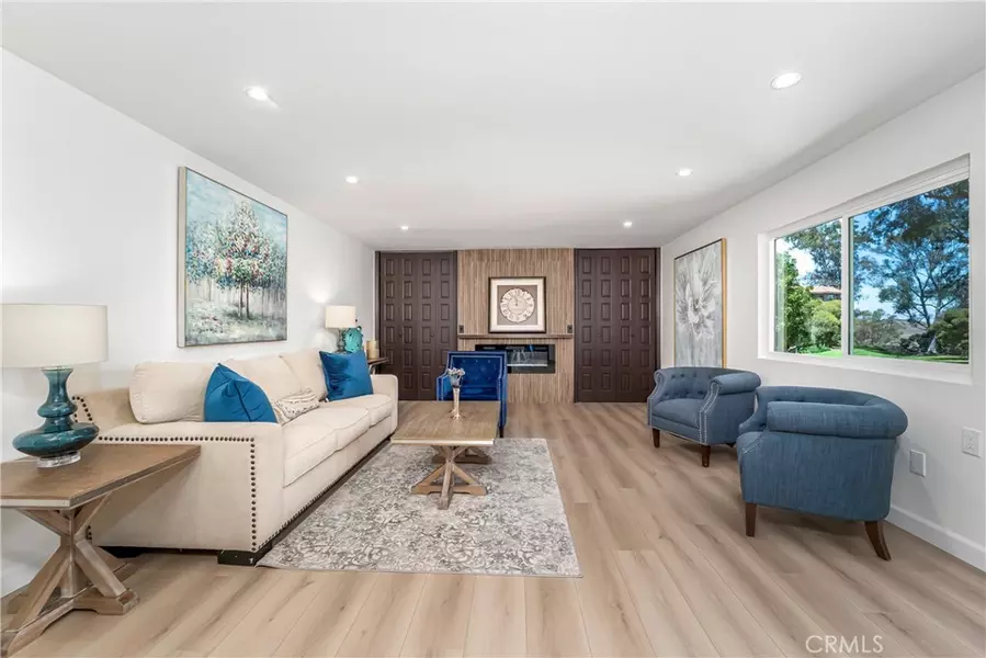 5372 Punta Alta #1C, Laguna Woods, CA 92637