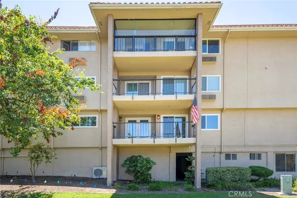 Laguna Woods, CA 92637,5372 Punta Alta #1C