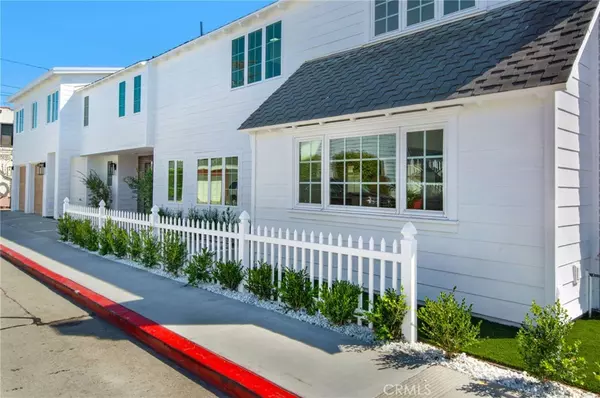 Newport Beach, CA 92662,1103 Balboa AVE