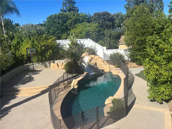25902 Serenata DR, Mission Viejo, CA 92691
