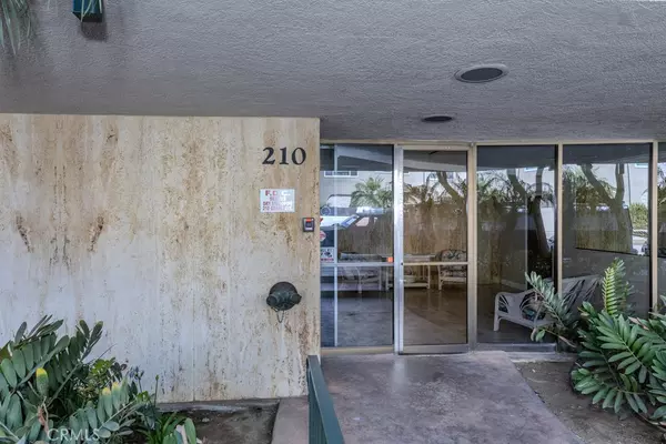 210 Grand AVE #201, Long Beach, CA 90803