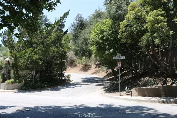 Glendale, CA 91206,0 St Andrews Dr