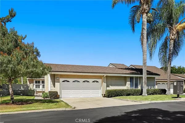 1 Springwater #55, Irvine, CA 92604