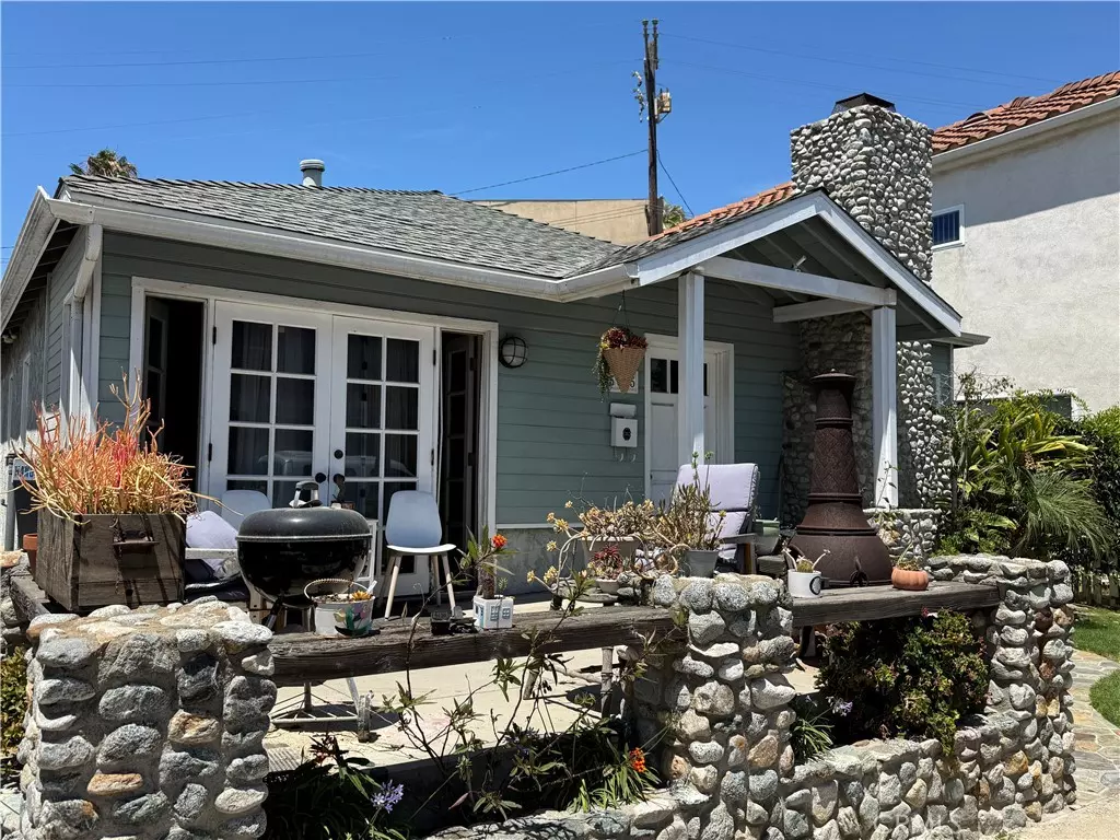 Long Beach, CA 90803,5775 Campo Walk