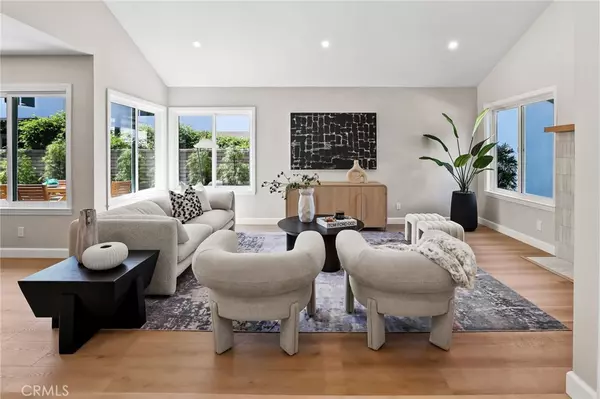 Irvine, CA 92612,25 Almond Tree LN