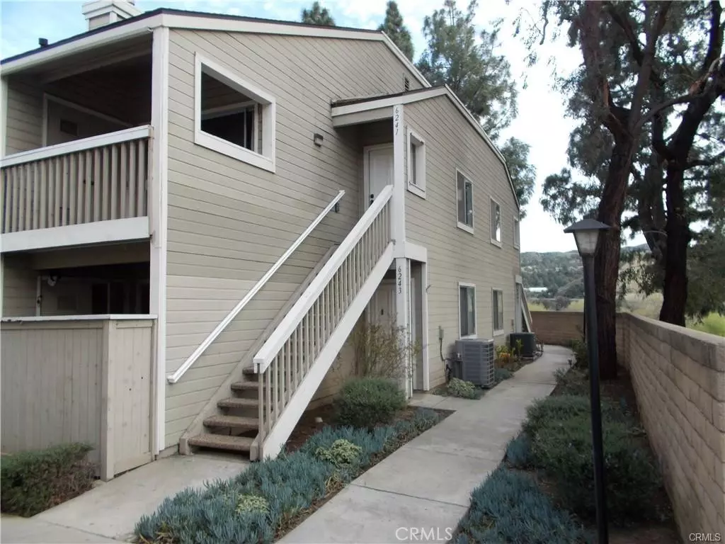 Yorba Linda, CA 92887,6241 Hartford RD #182