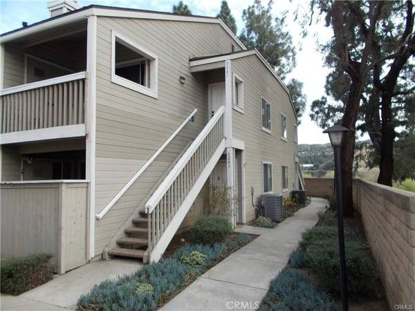 Yorba Linda, CA 92887,6241 Hartford RD #182