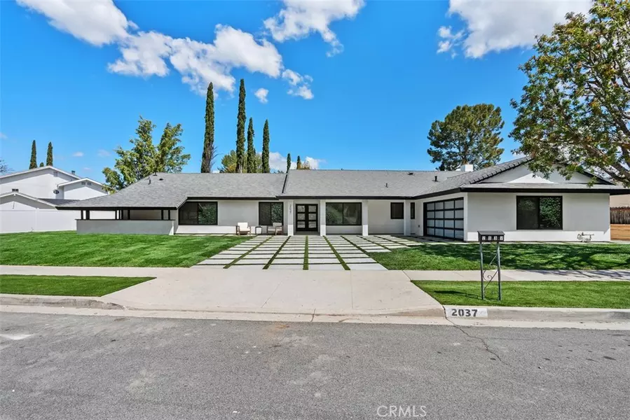 2037 Rayshire ST, Thousand Oaks, CA 91362