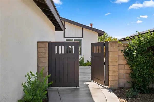 Mission Viejo, CA 92691,27502 Los Banos