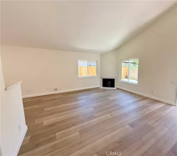 Mission Viejo, CA 92691,27502 Los Banos